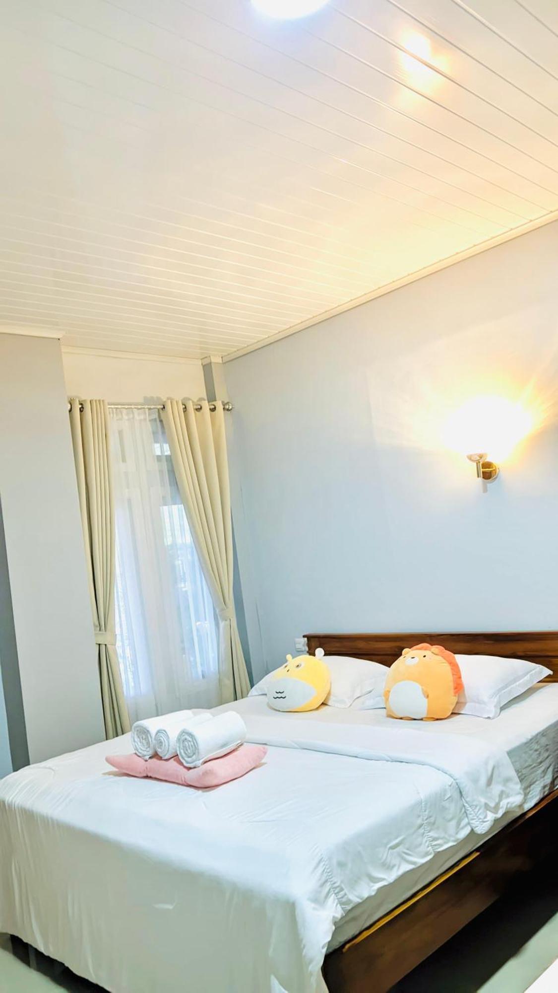 La Geiro Villa Labuan Bajo Buitenkant foto