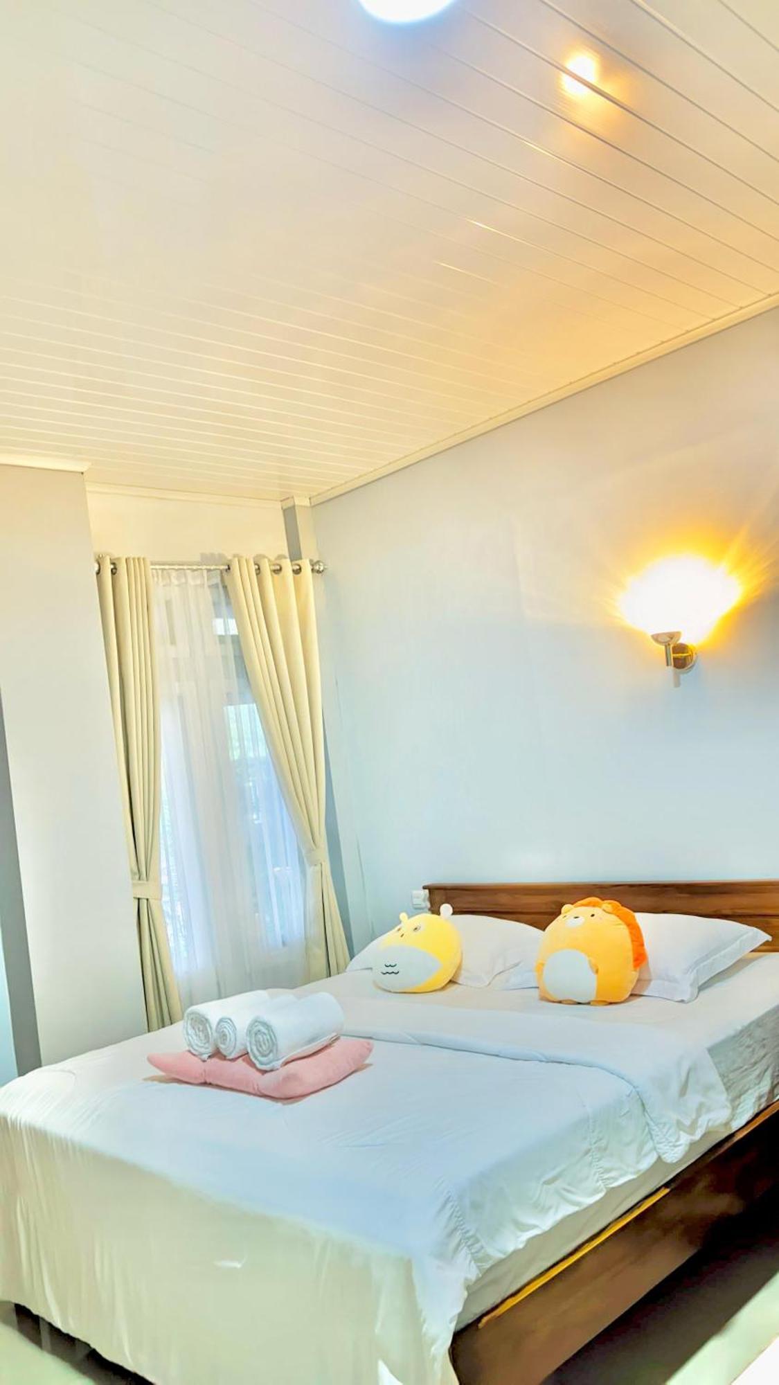 La Geiro Villa Labuan Bajo Buitenkant foto