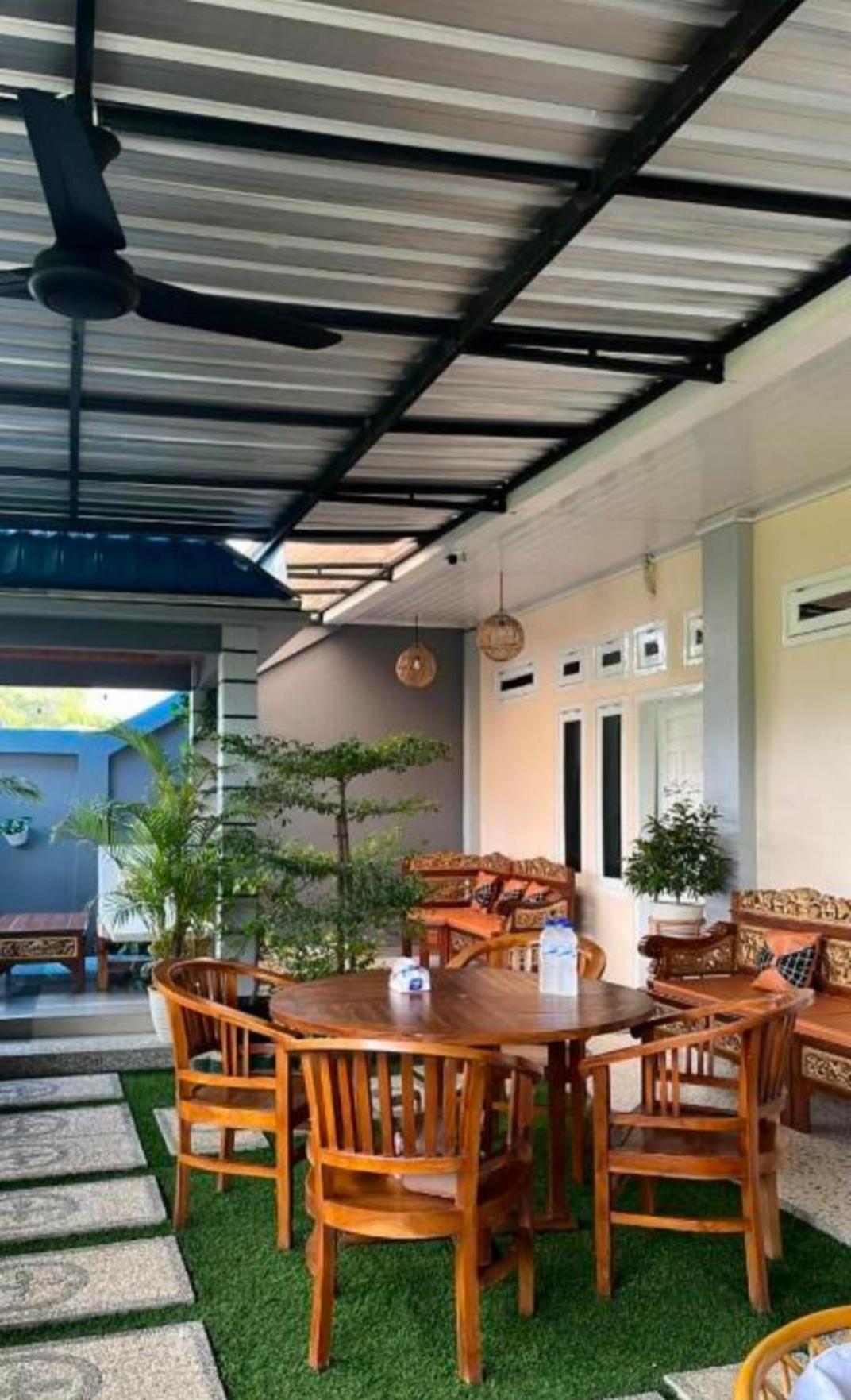 La Geiro Villa Labuan Bajo Buitenkant foto